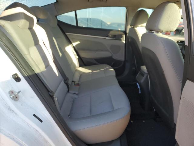 Photo 10 from auction – 2017 HYUNDAI ELANTRA SE with VIN 5NPD84LF6HH080629