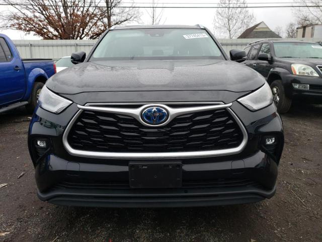 Photo 5 from auction – 2021 TOYOTA HIGHLANDER with VIN 5TDGBRCH7MS023714