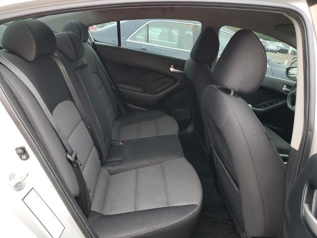 Photo 10 from auction – 2017 KIA FORTE LX with VIN 3KPFL4A72HE083194