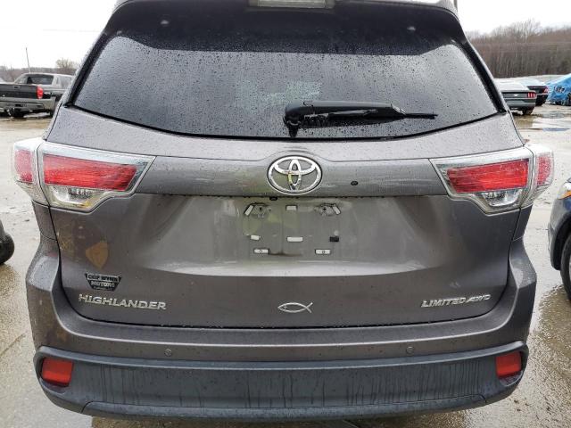 Photo 6 from auction – 2015 TOYOTA HIGHLANDER with VIN 5TDDKRFH6FS197579