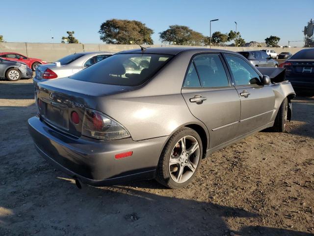 Photo 3 from auction – 2003 LEXUS IS 300 with VIN JTHBD192830069240