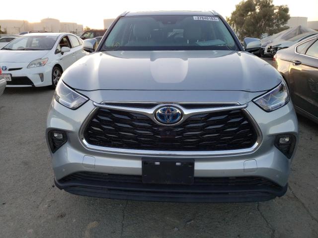 Photo 5 from auction – 2021 TOYOTA HIGHLANDER with VIN 5TDDBRCH4MS065597
