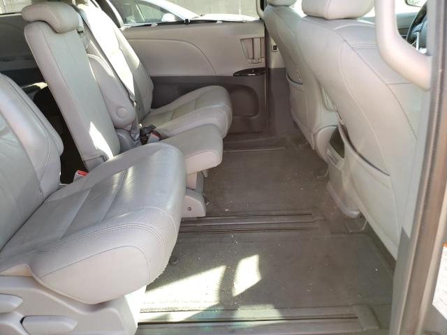 Photo 11 from auction – 2016 TOYOTA SIENNA XLE with VIN 5TDYK3DC7GS730630