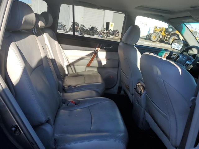 Photo 11 from auction – 2011 TOYOTA HIGHLANDER with VIN 5TDDK3EH0BS047783