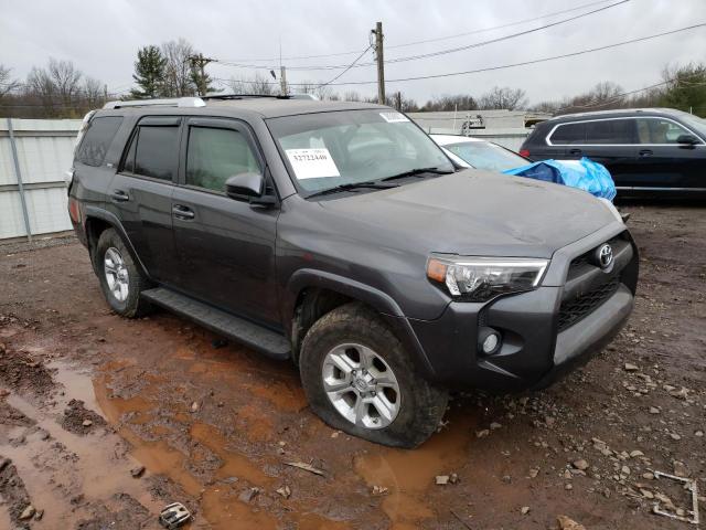 Photo 4 from auction – 2018 TOYOTA 4RUNNER SR with VIN JTEBU5JR3J5526520