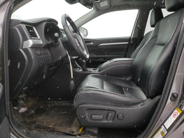 Photo 7 from auction – 2018 TOYOTA HIGHLANDER with VIN 5TDJZRFH9JS838697
