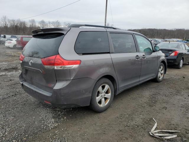 Photo 3 from auction – 2011 TOYOTA SIENNA LE with VIN 5TDKK3DC2BS049614