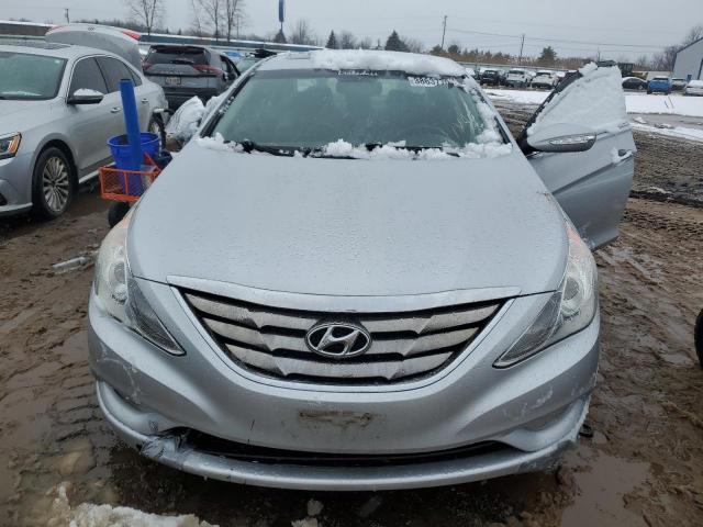 Photo 5 from auction – 2011 HYUNDAI SONATA SE with VIN 5NPEC4AC6BH121568