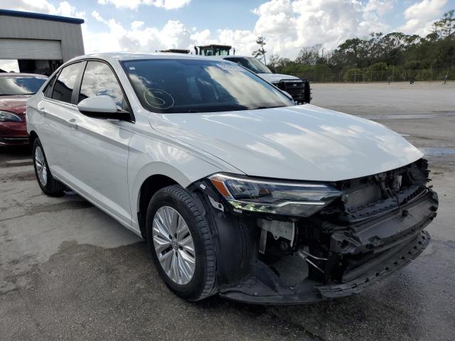 Photo 4 from auction – 2019 VOLKSWAGEN JETTA S with VIN 3VWCB7BU0KM219036