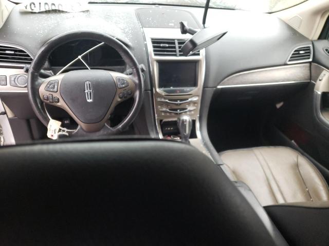 Photo 8 from auction – 2011 LINCOLN MKX with VIN 2LMDJ8JK7BBJ13927