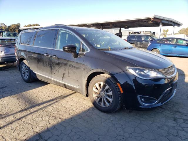 Photo 4 from auction – 2017 CHRYSLER PACIFICA T with VIN 2C4RC1BGXHR613193