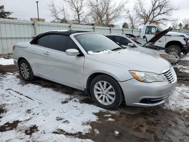 Photo 4 from auction – 2012 CHRYSLER 200 TOURIN with VIN 1C3BCBEB6CN218932