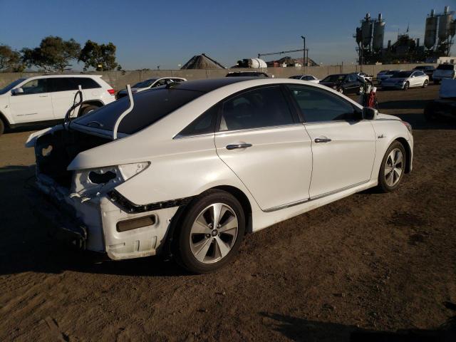 Photo 3 from auction – 2012 HYUNDAI SONATA HYB with VIN KMHEC4A48CA044182