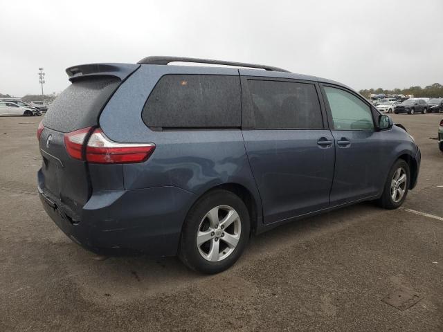Photo 3 from auction – 2015 TOYOTA SIENNA LE with VIN 5TDKK3DC5FS676894