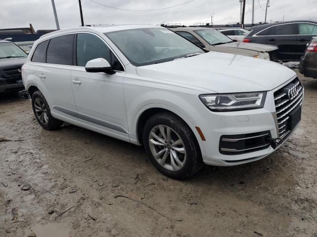 Photo 4 from auction – 2017 AUDI Q7 PREMIUM with VIN WA1LAAF78HD016191