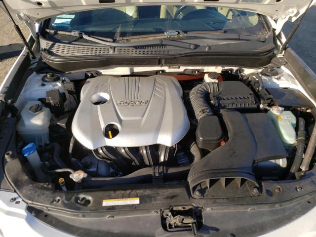 Photo 11 from auction – 2012 HYUNDAI SONATA HYB with VIN KMHEC4A48CA044182