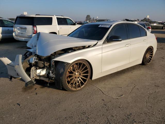 BMW 335 I 2013 مع رقم تعريف المركبة WBA3A9C55DF476055 - صورة من المزاد