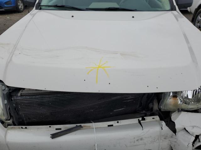 Photo 12 from auction – 2009 FORD ESCAPE XLS with VIN 1FMCU02709KB19255