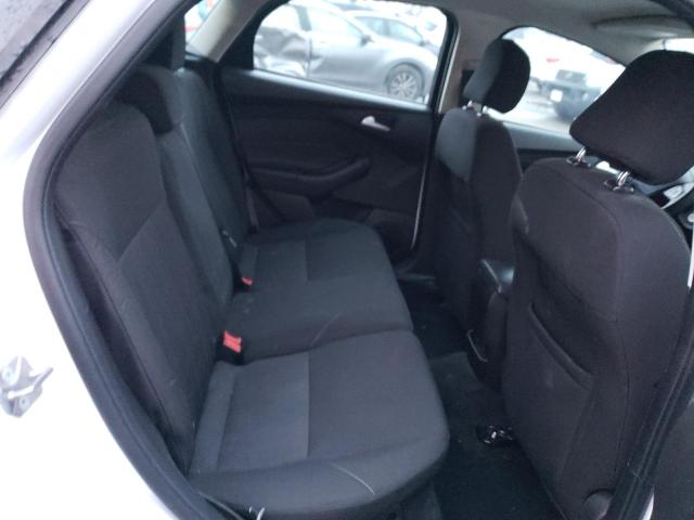 Zdjęcie 10 z aukcji – 2015 FORD FOCUS SE z VIN 1FADP3K20FL364297