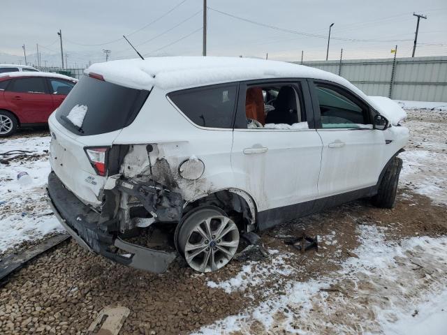 Photo 3 from auction – 2017 FORD ESCAPE SE with VIN 1FMCU9GD4HUD66638