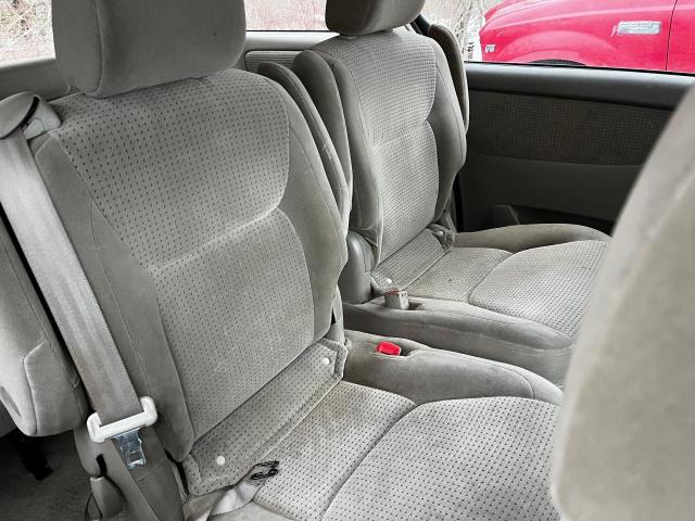 Photo 6 from auction – 2006 TOYOTA SIENNA CE with VIN 5TDZA23C16S433287