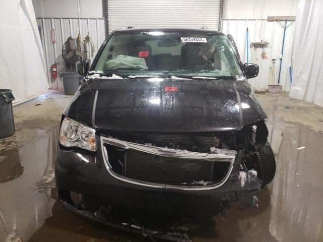 Photo 5 from auction – 2014 CHRYSLER TOWN & COU with VIN 2C4RC1BG2ER467092