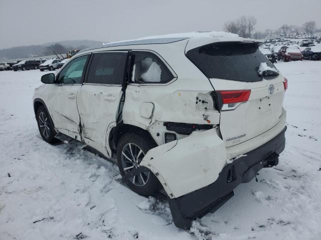 Photo 2 from auction – 2018 TOYOTA HIGHLANDER with VIN 5TDJZRFH9JS556625