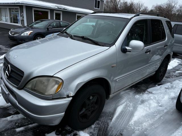 Photo 2 from auction – 2000 MERCEDES-BENZ ML 320 with VIN 4JGAB54E6YA205017