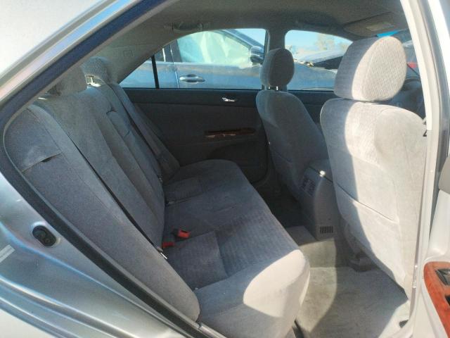 Photo 10 from auction – 2002 TOYOTA CAMRY LE with VIN JTDBE30K120055296