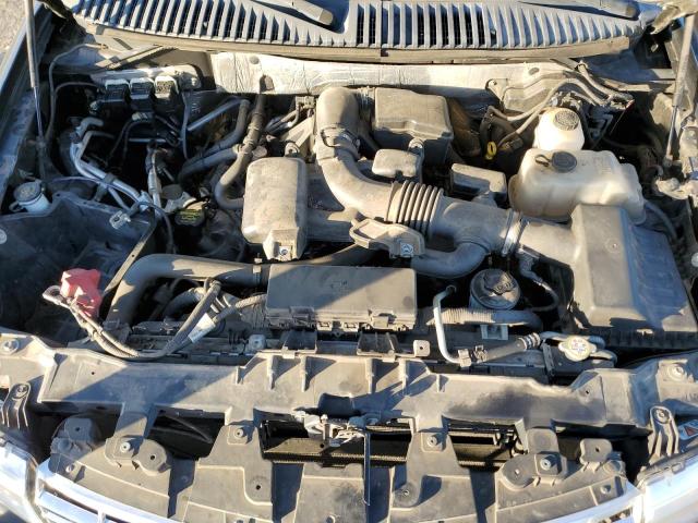 Photo 12 from auction – 2011 LINCOLN NAVIGATOR with VIN 5LMJJ3J58BEJ02075