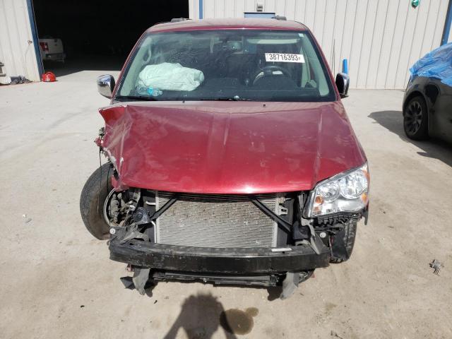 Photo 5 from auction – 2015 CHRYSLER TOWN & COU with VIN 2C4RC1CG7FR602244