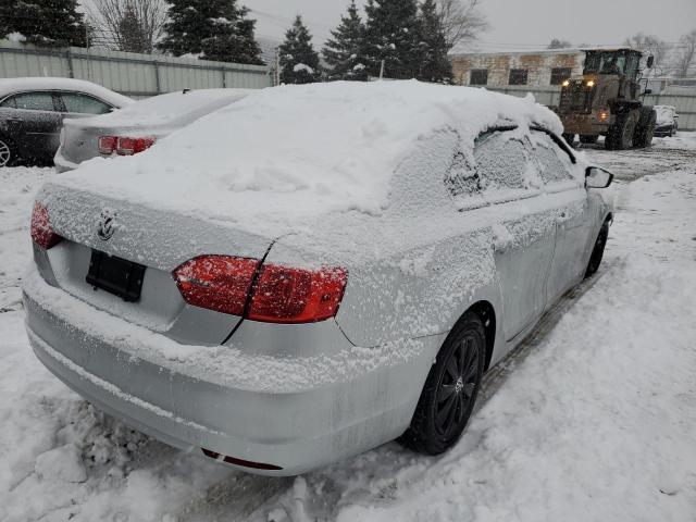 Photo 3 from auction – 2011 VOLKSWAGEN JETTA BASE with VIN 3VW1K7AJ9BM055705