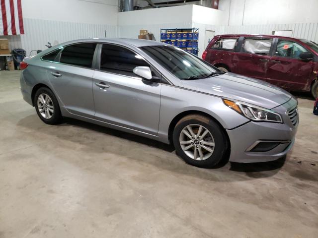 Photo 4 from auction – 2016 HYUNDAI SONATA SE with VIN 5NPE24AF9GH276684