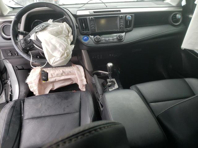 Photo 8 from auction – 2018 TOYOTA RAV4 LIMIT with VIN 2T3DFREV4JW759899