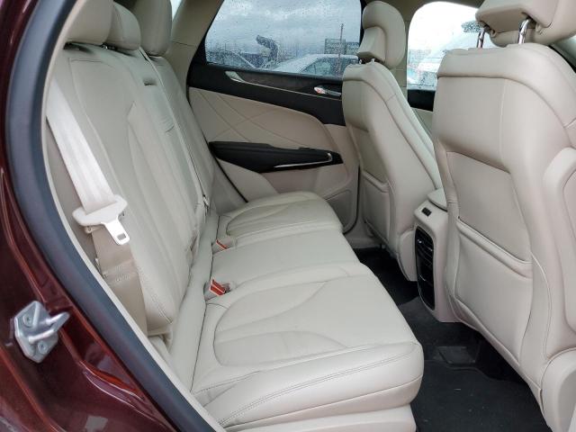 Photo 11 from auction – 2017 LINCOLN MKC RESERV with VIN 5LMCJ3D97HUL03701