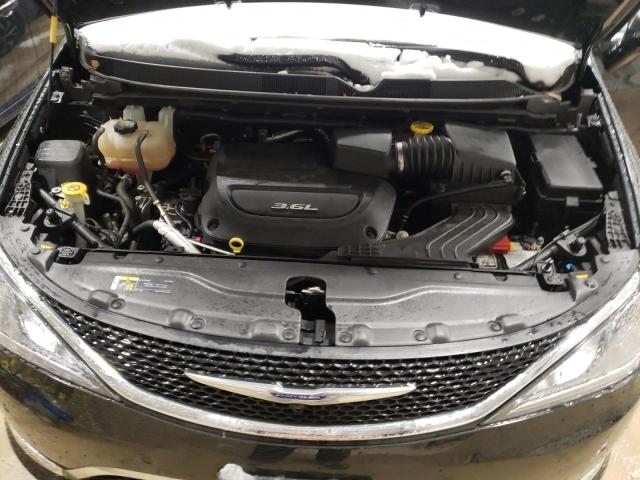 Photo 12 from auction – 2018 CHRYSLER PACIFICA L with VIN 2C4RC1GG7JR117492