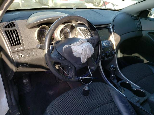 Photo 8 from auction – 2013 HYUNDAI SONATA SE with VIN 5NPEC4ACXDH583683