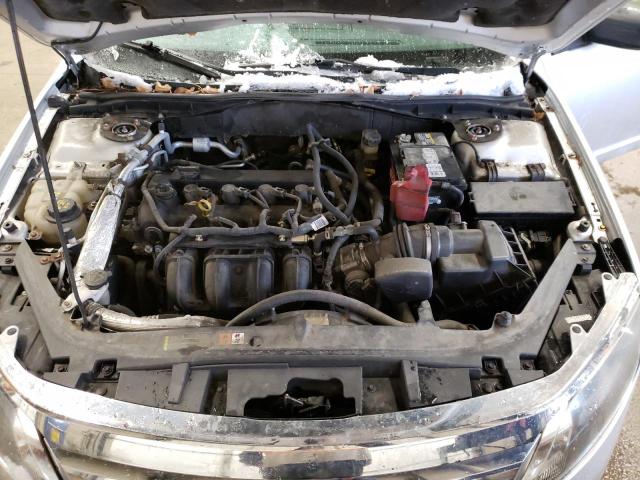 Photo 11 from auction – 2011 FORD FUSION S with VIN 3FAHP0GA5BR335230