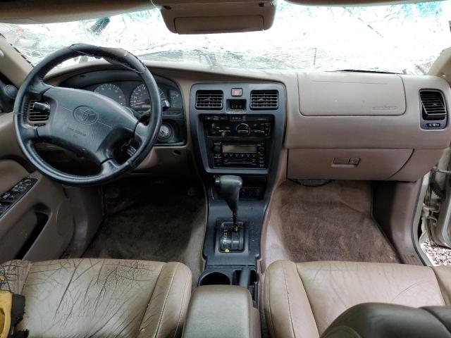 Photo 8 from auction – 2000 TOYOTA 4RUNNER SR with VIN JT3GN86R6Y0159142