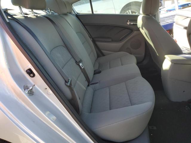Photo 10 from auction – 2016 KIA FORTE LX with VIN KNAFK4A64G5499961