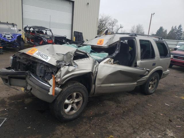 CHEVROLET BLAZER 1998 with VIN 1GNDT13W8W2263145 - Photo from auction