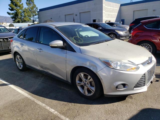 Photo 4 from auction – 2014 FORD FOCUS SE with VIN 1FADP3F23EL306371