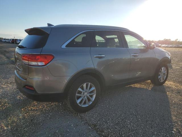 Photo 3 from auction – 2016 KIA SORENTO LX with VIN 5XYPG4A51GG002016