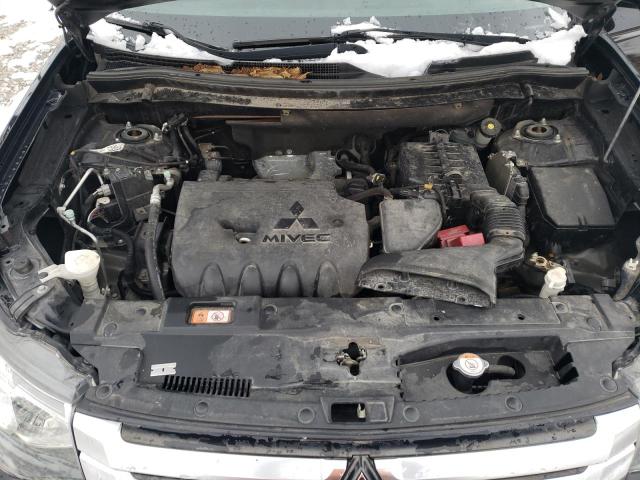 Photo 12 from auction – 2015 MITSUBISHI OUTLANDER with VIN JA4AD3A33FZ002813