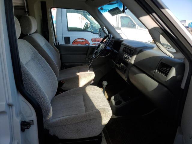 Photo 5 from auction – 2002 WINNEBAGO 22VOLK with VIN WV3AB47082H031817
