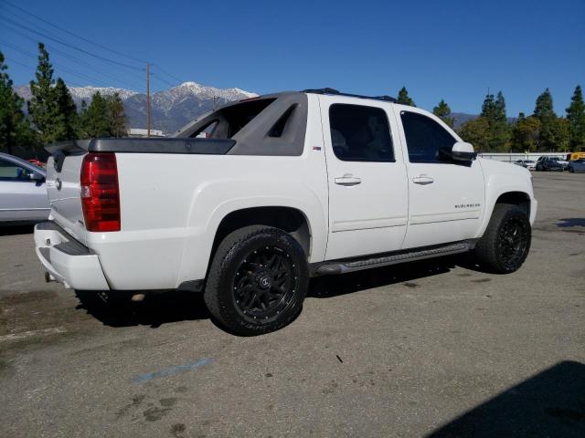 Photo 3 from auction – 2010 CHEVROLET AVALANCHE with VIN 3GNVKFE08AG194339