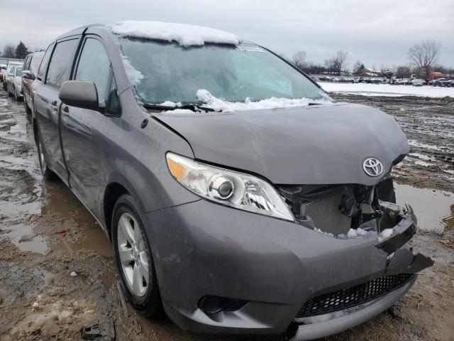 Photo 4 from auction – 2013 TOYOTA SIENNA LE with VIN 5TDKK3DC7DS345974