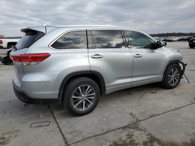 Photo 3 from auction – 2018 TOYOTA HIGHLANDER with VIN 5TDKZRFH9JS531826