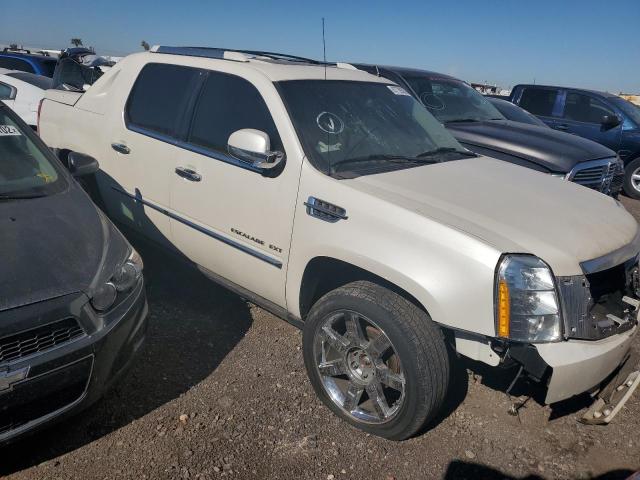 Photo 4 from auction – 2013 CADILLAC ESCALADE E with VIN 3GYT4NEF3DG187712