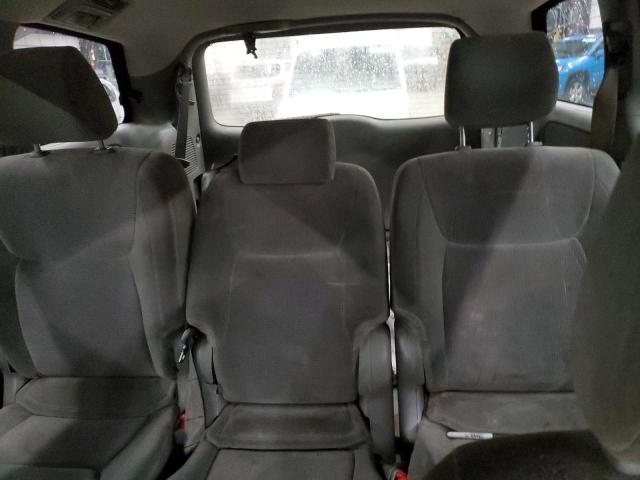Photo 10 from auction – 2004 TOYOTA SIENNA CE with VIN 5TDZA23C44S134115